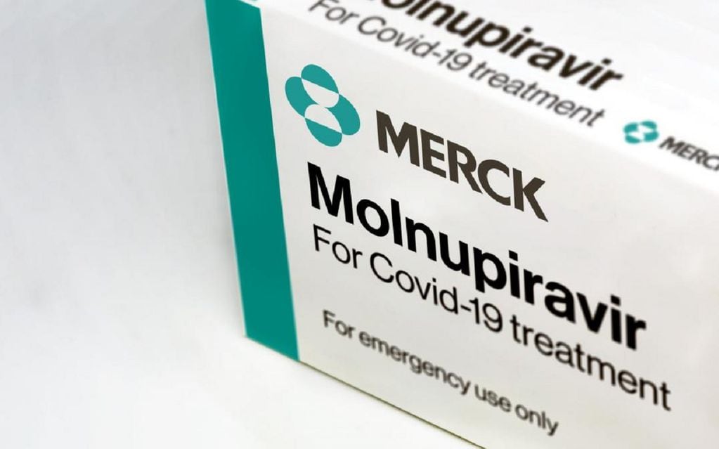 Píldora molnupiravir contra el Covid-19. Fue desarrollada por Merck. 