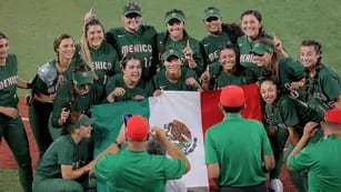 Juegos Olímpicos: jugadoras mexicanas de sóftbol tiraron su uniforme a la basura y serían vetadas de por vida