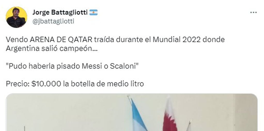 “Vendo ARENA DE QATAR traída durante el Mundial 2022 donde Argentina salió campeón...”. “Pudo haberla pisado Messi o Scaloni”, publicó en Twitter. Foto: captura de pantalla. 