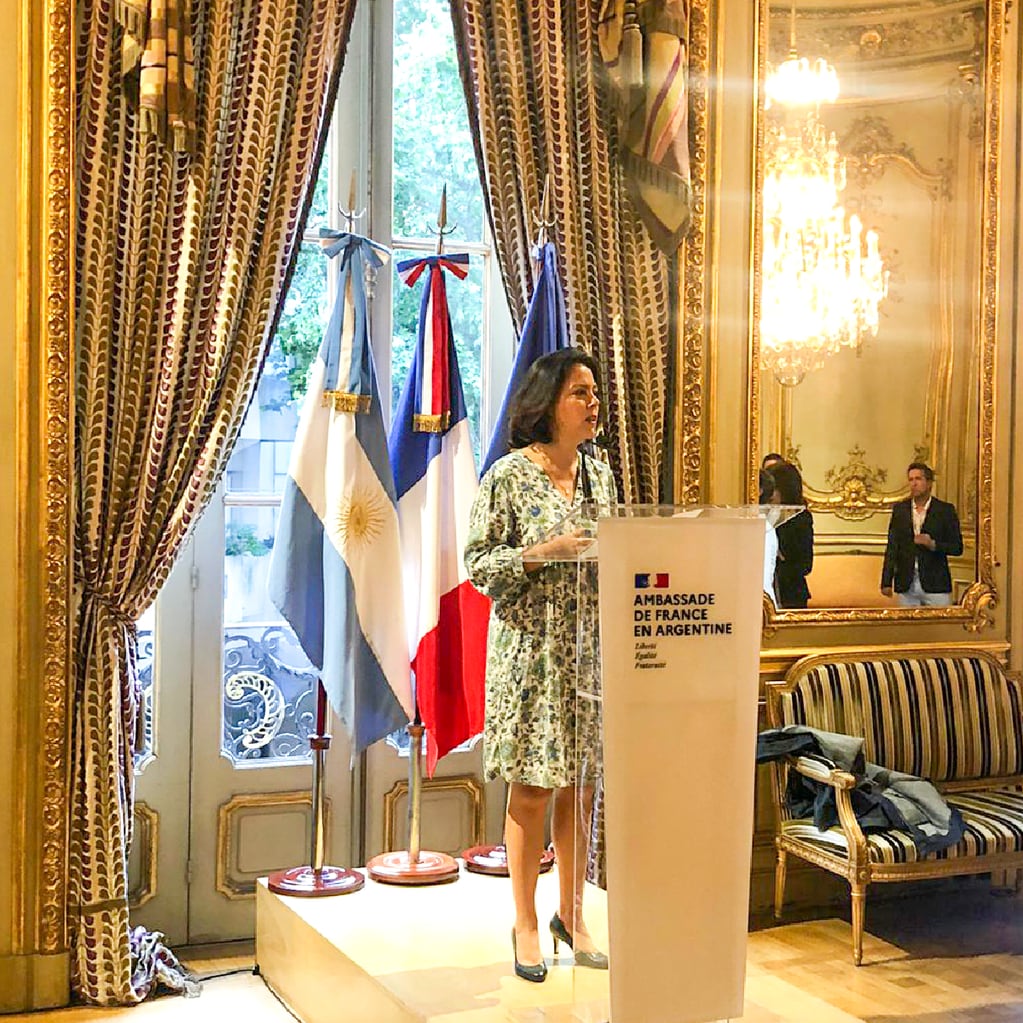  La embajadora francesa Claudia Scherer Effosse.
