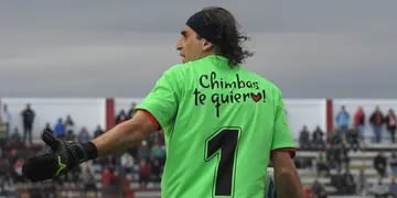 Mientras los directivos de San Martín exigen seguridad para su plantel, Peñarol bajó un mensaje de paz: “Por un fútbol sin violencia”. 