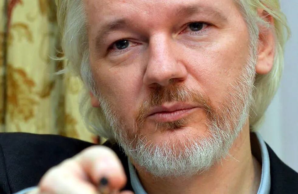 A 1.000 días del asilo de Assange, la justicia sueca viajará a Londres para interrogarlo