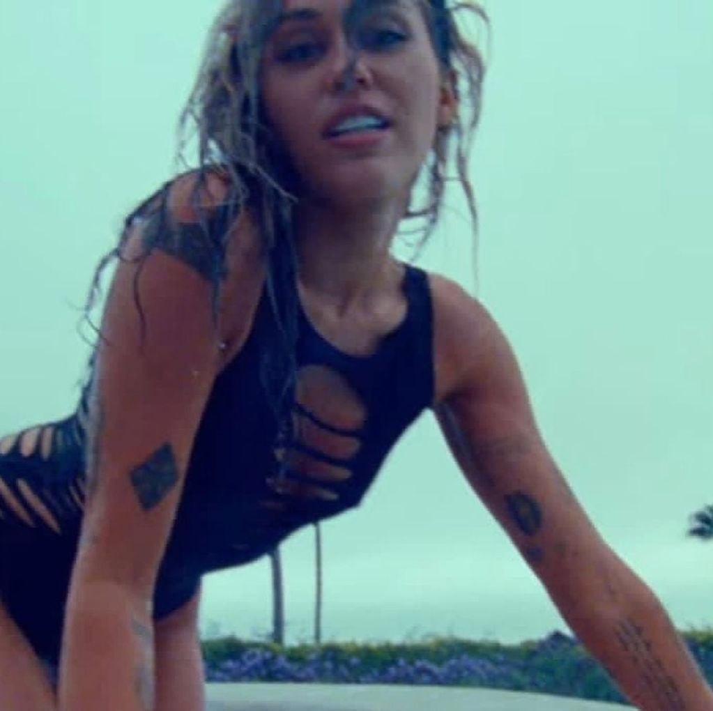 Miley Cyrus para su último video.
