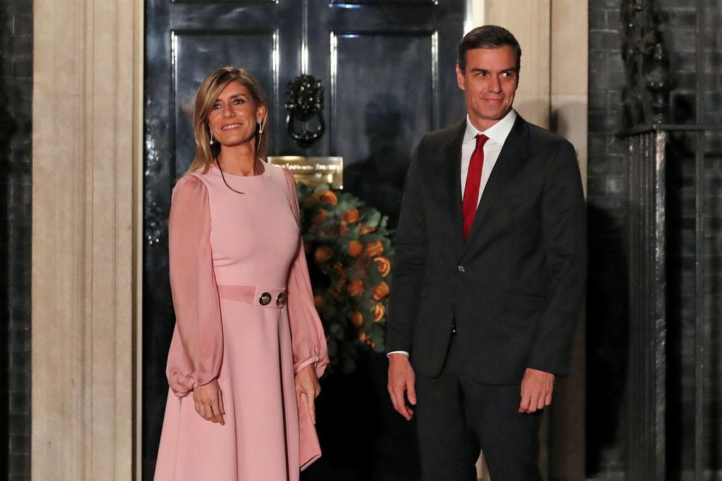 Pedro Sanchez y su esposa Begona Gomez - AFP