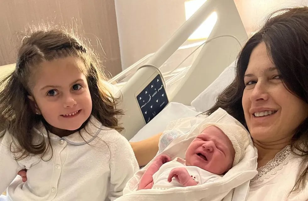 Isabel Macedo recibió el alta médica tras dar a luz a Julia