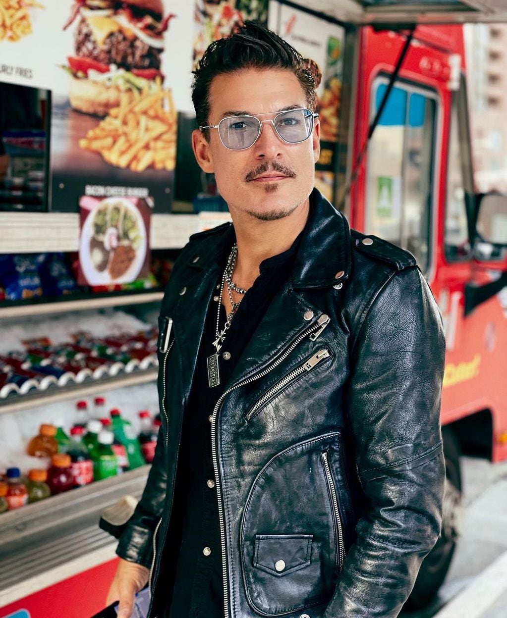 Así es Chris Töpperwien, el doble alemán de Ricardo Fort. / Instagram