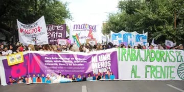 Marcha mujeres Mendoza