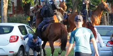 Incidentes previos al partido entre Rosario Central y Mineiro por Copa Libertadores