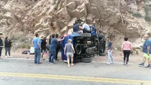 Dos ciudadanas chilenas fueron hospitalizadas tras un accidente en la ruta 7