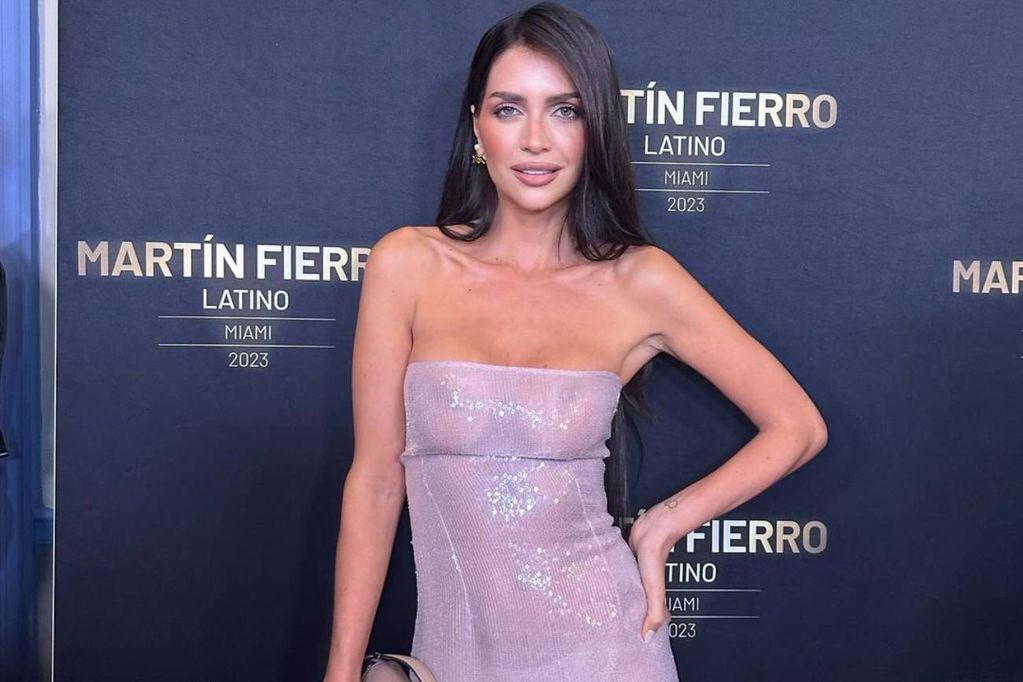 Zaira Nara shockeó con su vestido en la primera edición del Martín Fierro Latino. (Instagram @zairanara)