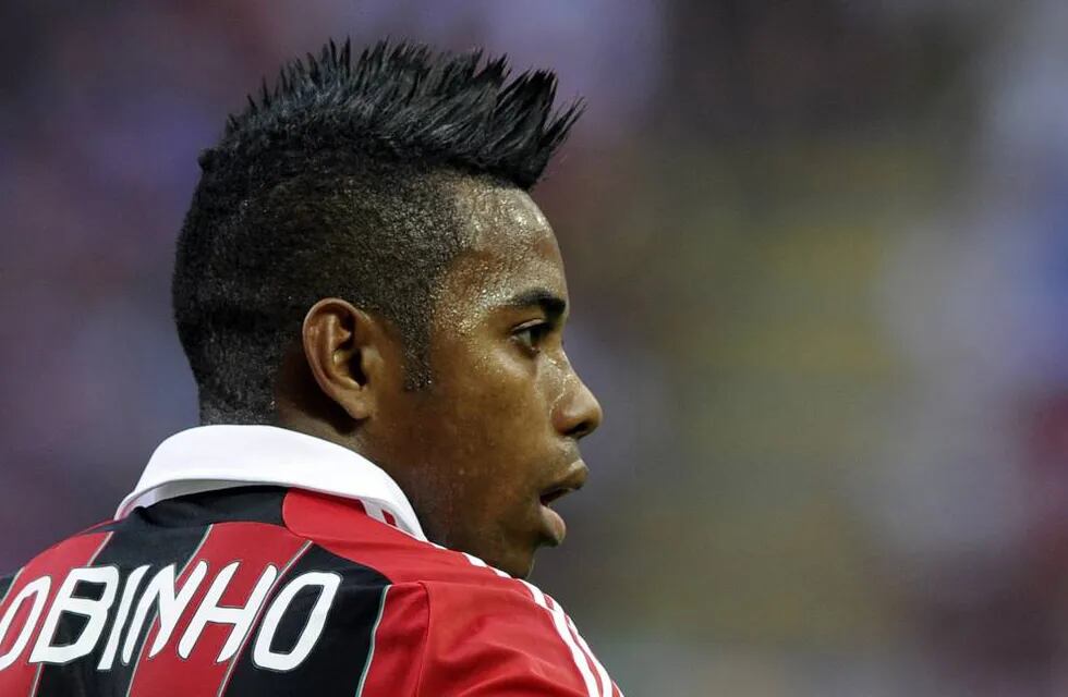 El jugador brasileño Robinho fue acusado de estupro