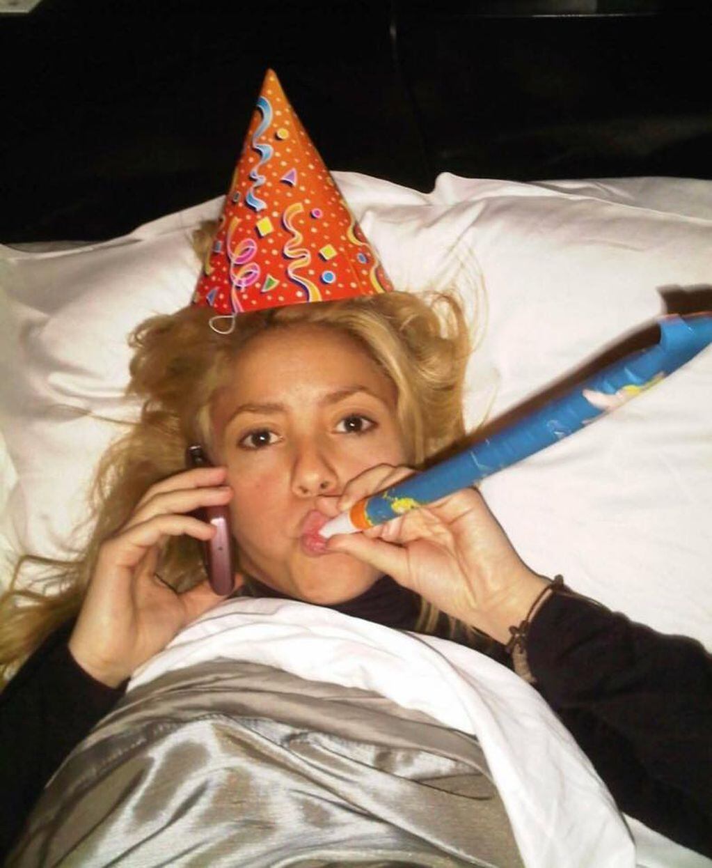 Shakira cumple 46 años y Alejandro Sanz la saludó en redes sociales