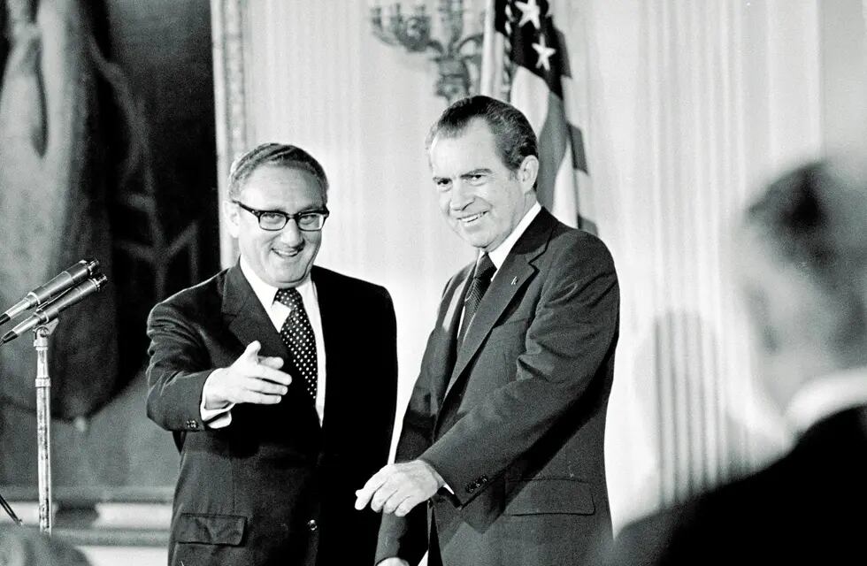 Henry Kissinger, junto al presidente Richard Nixon (Archivo)