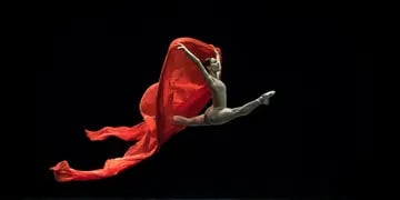 Se trata de la primera bailarina del Royal Ballet del Londres. Actuará el 21 de agosto en el Ángel Bustelo. 