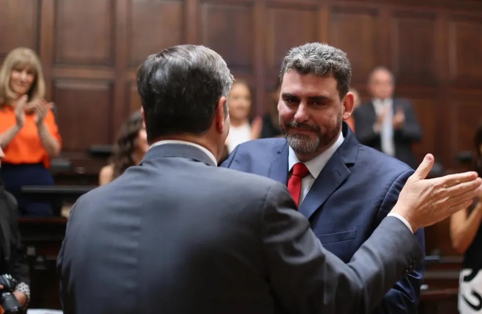 Martín Kerchner pasó de liderar el Interbloque Cambia Mendoza a ser el presidente provisional de la Cámara Alta. Foto: Prensa UCR