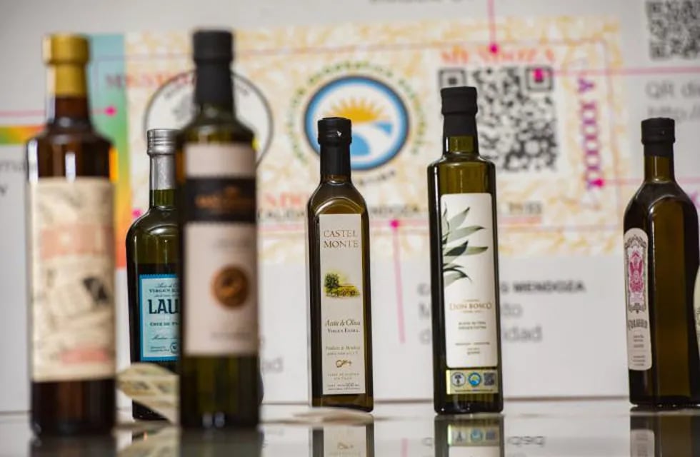 El sello de la Indicación Geográfica permite asegurar la calidad del aceite de oliva. Imagen: Gobierno de Mendoza