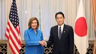 Nancy Pelosi y Fumio Kishida