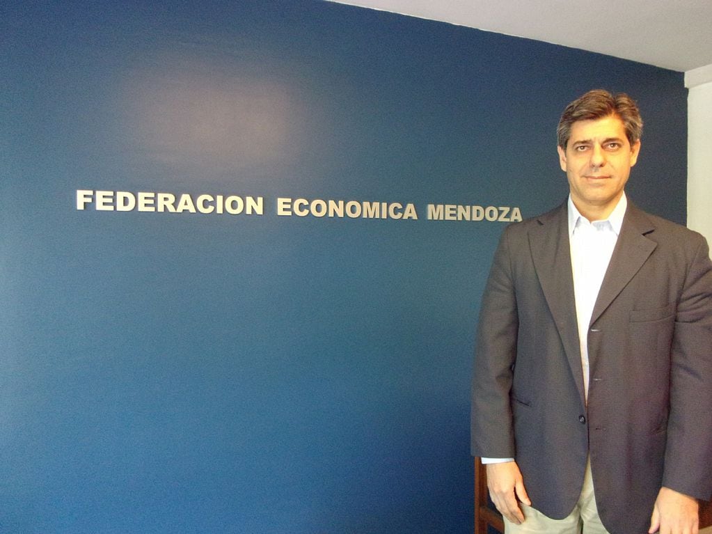 Mariano Ficarra es         el nuevo gerente de la Federación Económica
