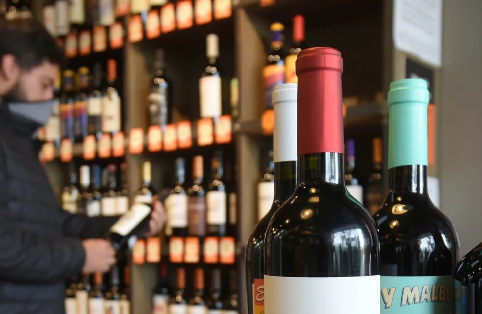 Desde que se inició la cuarentena se ha vendido más vino que el año pasado. Lo mismo sucedió con las exportaciones.