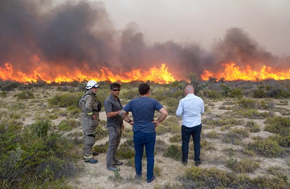 El fuego ya consumió 77.695 hectáreas en Chubut