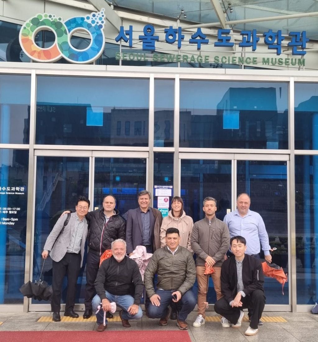 Aguas Mendocinas viajó a Corea del Sur para asesorarse sobre reutilización de líquidos cloacales con expertos mundiales