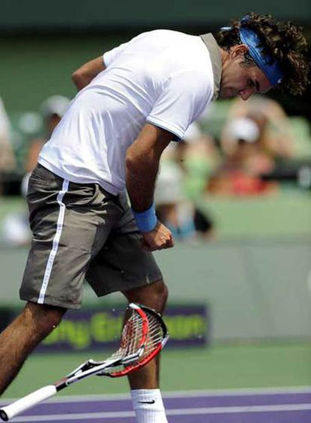 Roger Federer tenía otro temperamento al iniciar en las canchas