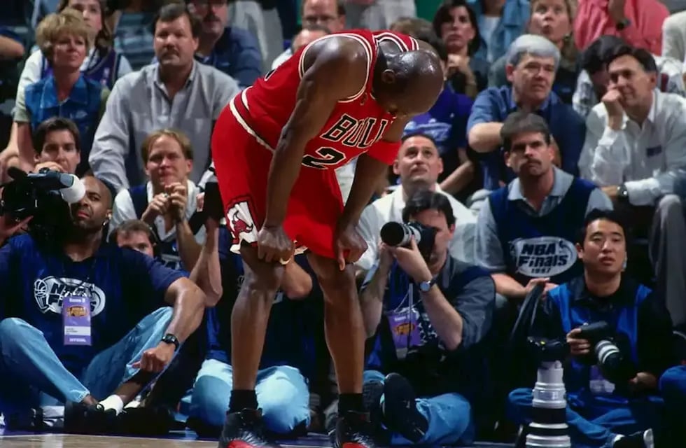 Michael Jordan jugó una final en 1997 con las zapatillas que fueron subastadas por un monto millonario.
