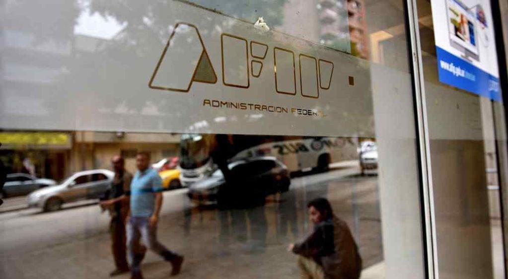 La AFIP estableció un plazo de 15 días hábiles para que 2.000 empresas de diferentes puntos del país reintegren el dinero recibido en el marco del ATP. 