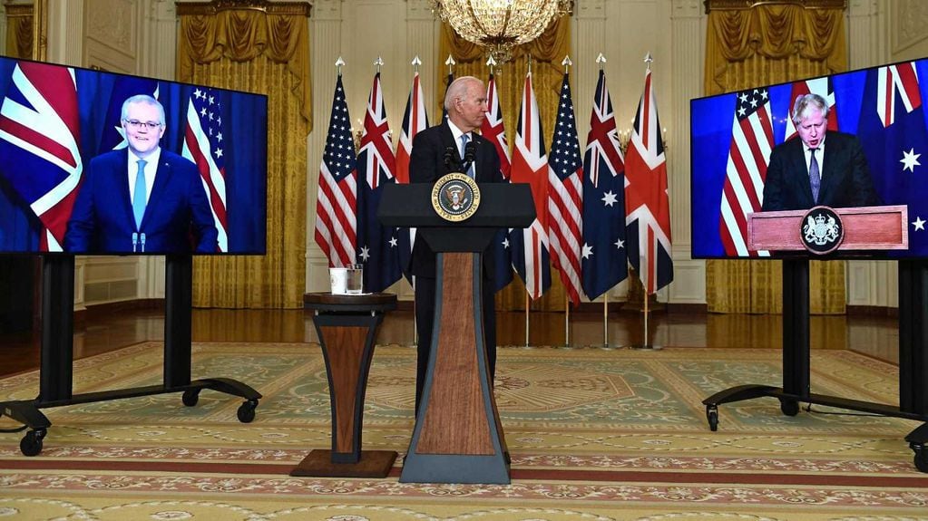 El presidente de Estados Unidos, Joe Biden, el primer ministro británico, Boris Johnson, y el primer ministro australiano, Scott Morrison. Gentileza / rtve