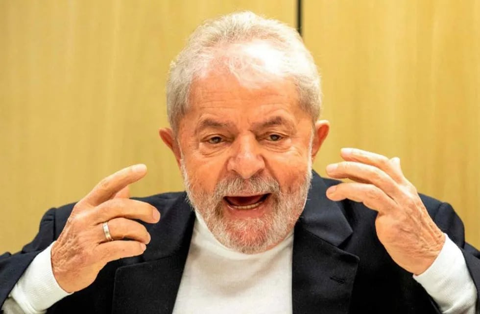 El expresidente criticó a Bolsonaro por la gestión de la pandemia. Archivo