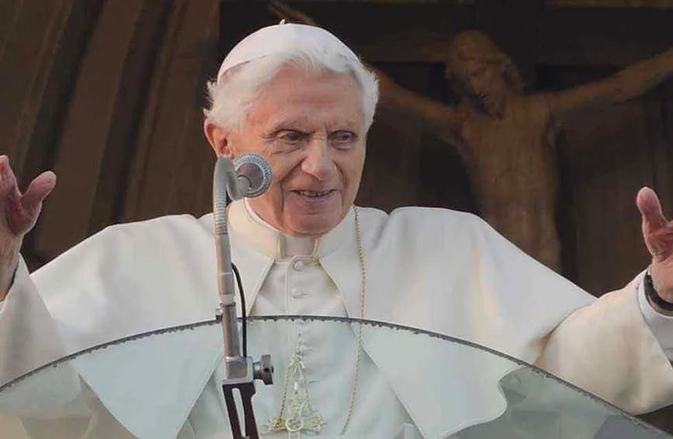 Ratzinger. El papa que precedió a Francisco (AP/Archivo).