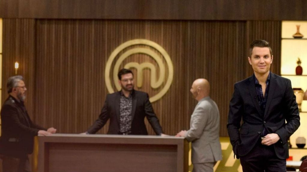 Santiago del Moro se lució como conductor del programa más visto del 2020 en la pantalla abierta.