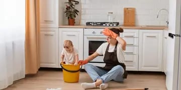 Domésticas y niñeras con aumento: cuánto cobrarán por hora en septiembre