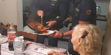 Anciana pasaba hambre y fue socorrida por policías