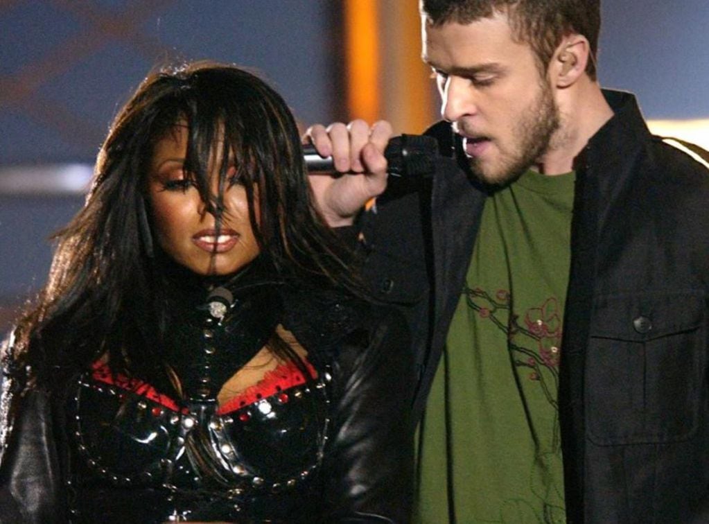 Justin Timberlake se valió de su fama, dejando a Janet en una posición desprivilegiada luego de engañarla en la presentación del Super Bowl.
