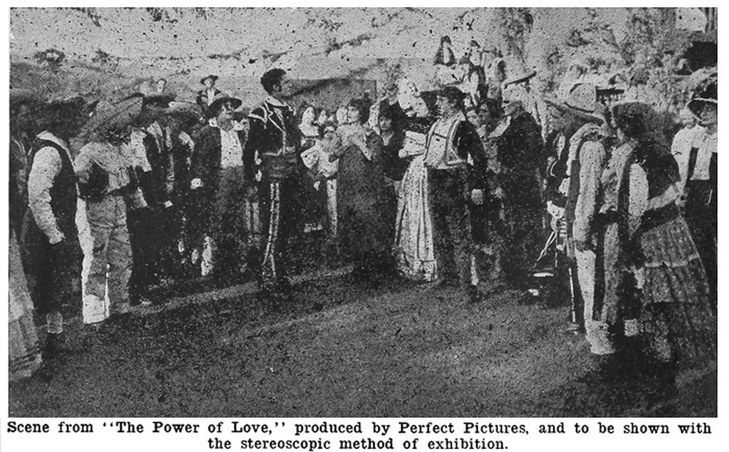 "El poder del amor" (The Power of Love, 1922), de Nat G. Deverich y Harry K. Fairall, primer largometraje exhibido en 3D  (3D Film Archive)