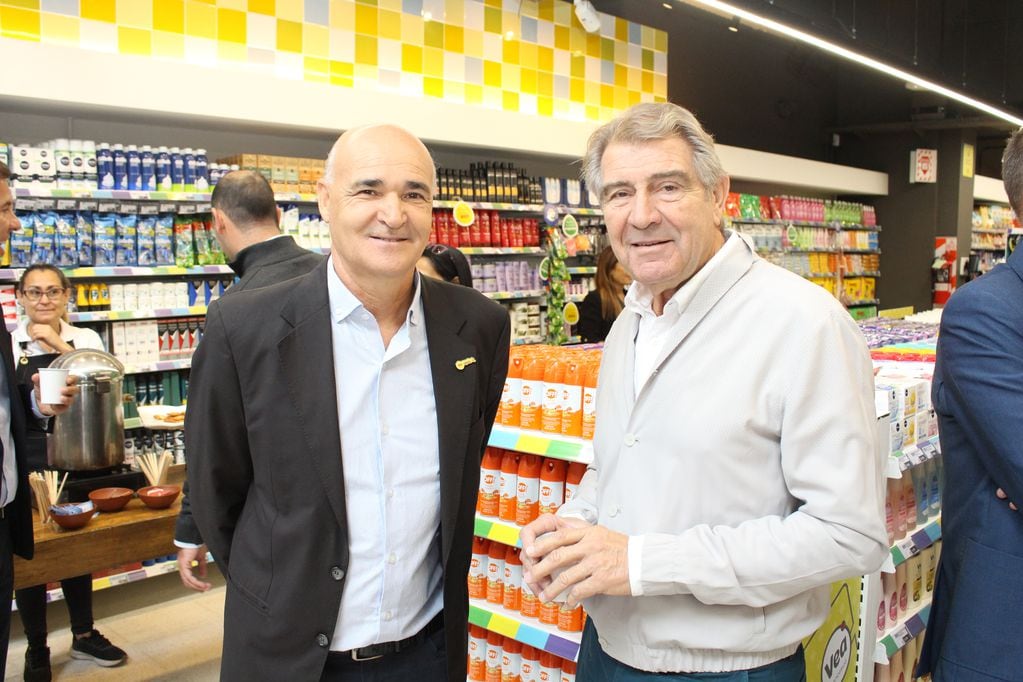 José Rodriguez y Guido Badaloni.