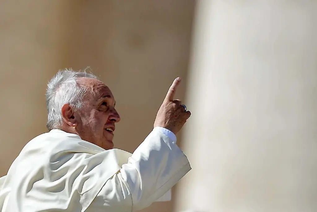  En su mensaje de ayer, Bergoglio profundizó su línea de clamar a los poderosos por los pobres y sufrientes.