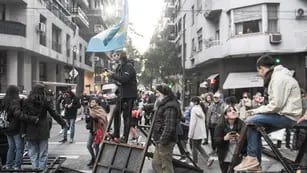Tensión por el operativo en la casa de Cristina Kirchner: CABA no irá a la audiencia propuesta por el juez