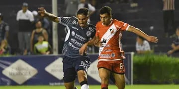 Huracán, Rodeo, Gimnasia y Maipú jugarán las semis a fines de noviembre.