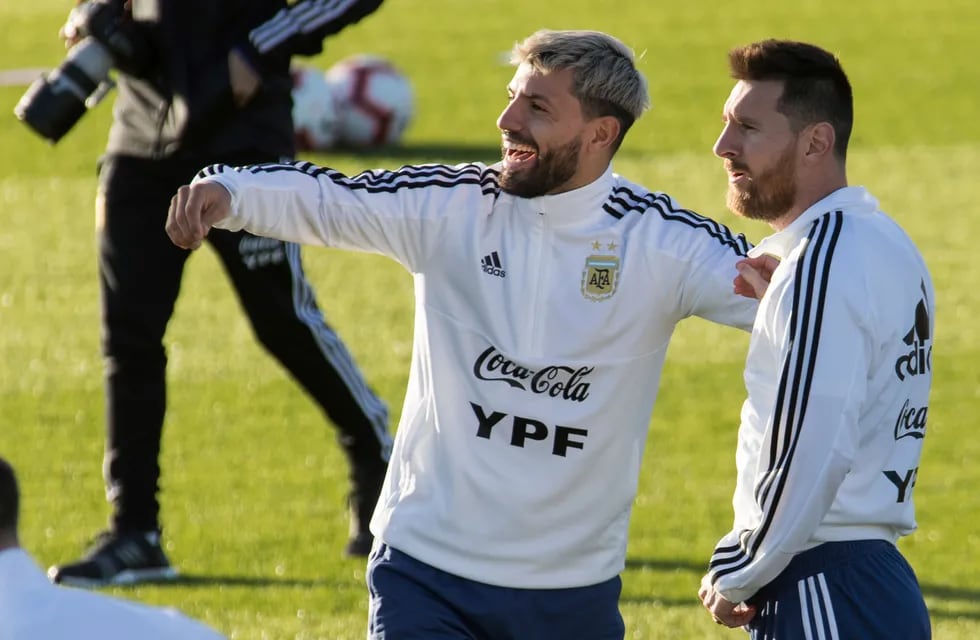 Lionel Messi volverá a jugar junto a su amigo Sergio Kun Agüero en la Selección.