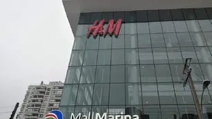 Tienda H&M en el mall Marina Arauco de Viña del Mar, Chile