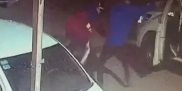 Asesinaron a un policía cuando iba a comprar una pizza junto a dos compañeros