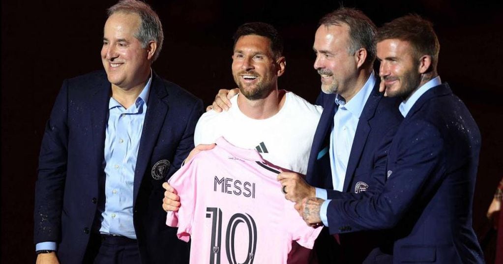 Estos fueron los famosos que saludaron a Messi en su llegada a Miami.
