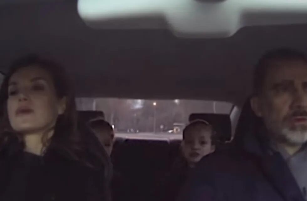 Los reyes Felipe y Letizia lanzan un video de su intimidad ¿realidad o montaje?