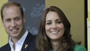 El rey Carlos III otorga los títulos de príncipe y princesa de Gales a William y Kate Middleton