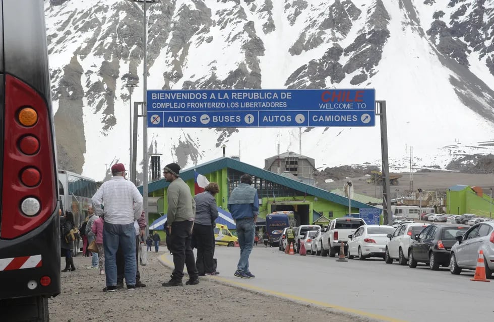Atención: esta noche cerrarán el paso a Chile por el ingreso de un frente frío