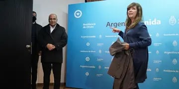Conferencia de prensa de Juan Manzur y Gabriela Cerruti