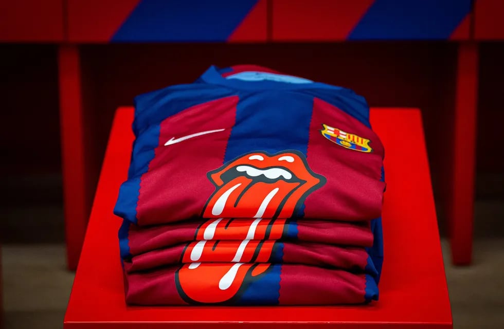 Con esta camiseta, jugará el Barcelona el clásico con Real Madrid. / Gentileza.