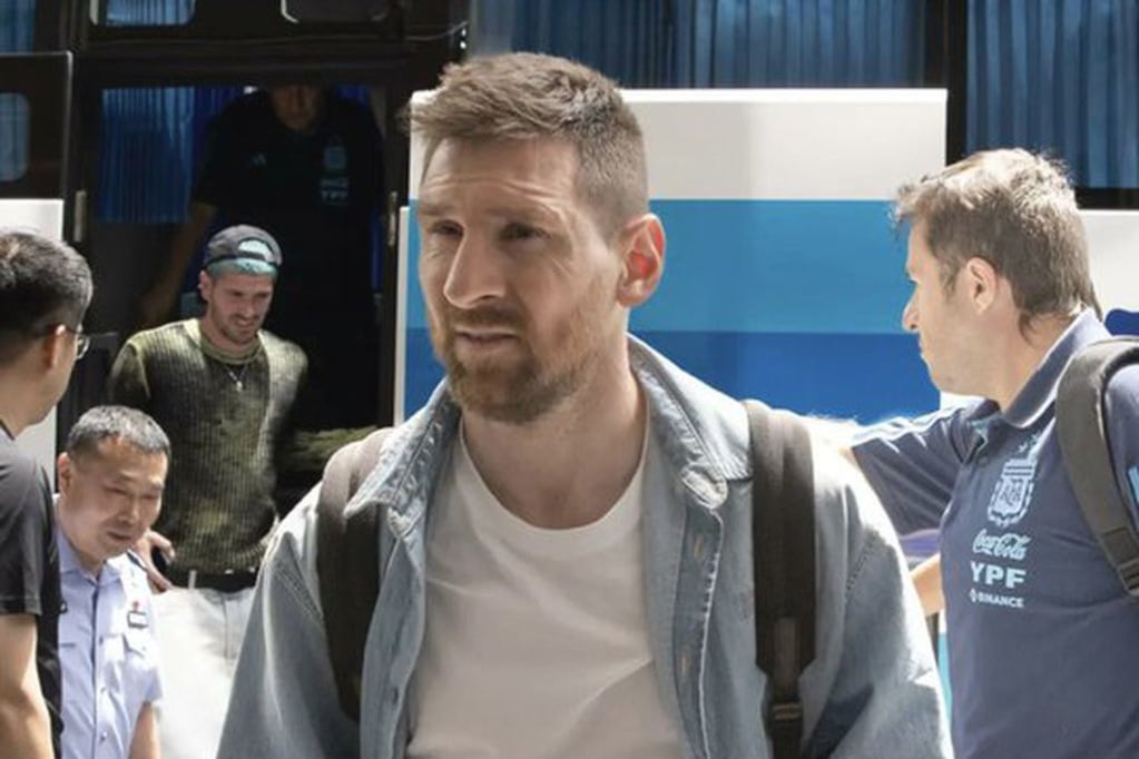 Messi fue retenido en un aeropuerto chino